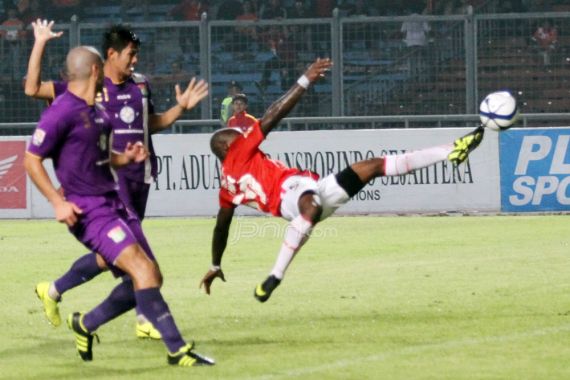 Pelatih Persita Sesali Gol Pertama Persija - JPNN.COM