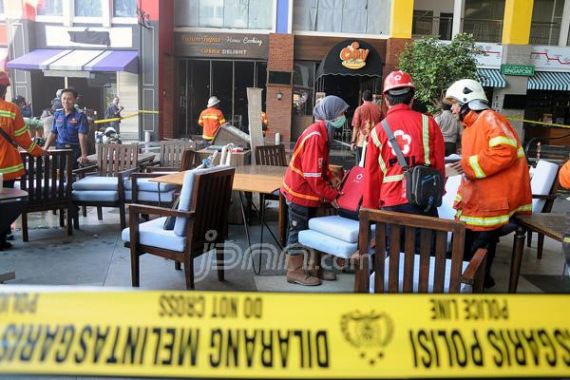 Restoran Terbakar, Empat Karyawan Luka - JPNN.COM