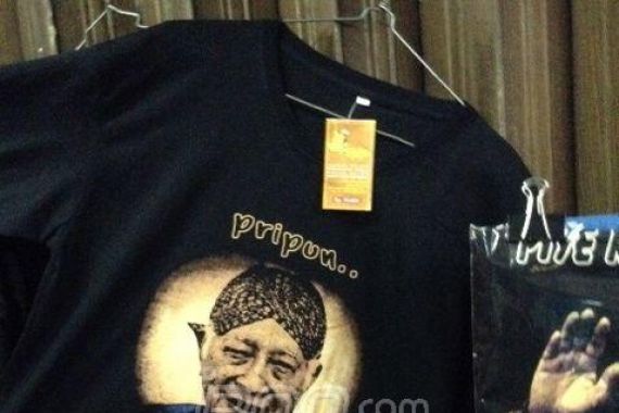 Ke Malioboro, Disambut Kaos Bergambar Pak Harto - JPNN.COM