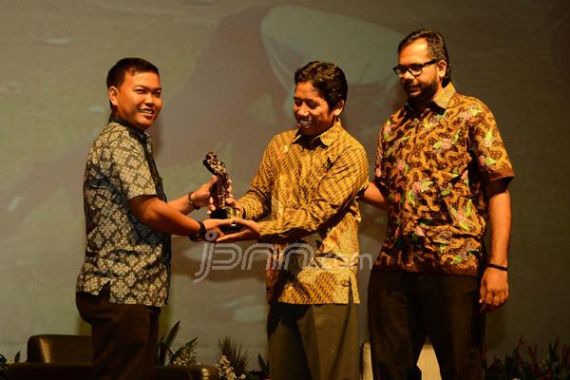 Tiga Jurnalis Riau Raih Udin Award - JPNN.COM
