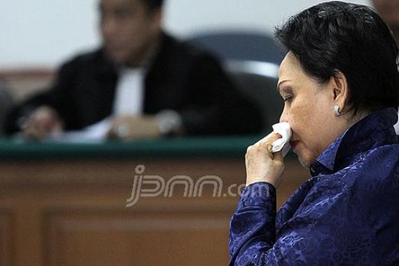 Ratna Dewi Divonis Lima Tahun Penjara - JPNN.COM