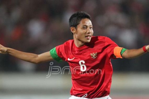 Evan Dimas Bukan Pemain Profesional - JPNN.COM