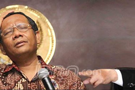 Mahfud Tantang Jimly Berani Lapor KPK - JPNN.COM