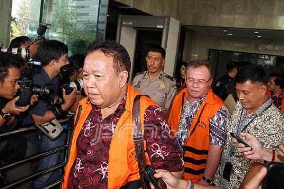 Dua Wakil Ketua DPRD Seluma Ditahan KPK - JPNN.COM