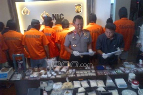 Buru Bandar Narkoba Asal China, Polisi Gandeng Interpol - JPNN.COM