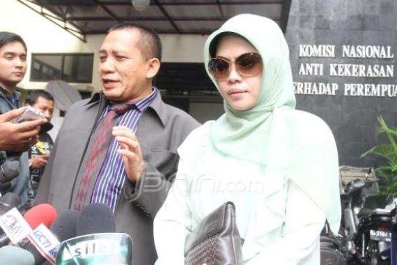 Bupati Nikahi Vita KDI, Istri Curhat ke Komnas Perempuan - JPNN.COM