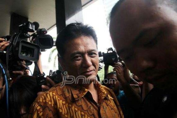 Sambangi KPK, Chandra Hamzah Ngaku Hanya Silaturahim - JPNN.COM