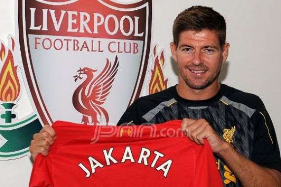 Steven Gerrard Hanya Target Empat Besar - JPNN.COM