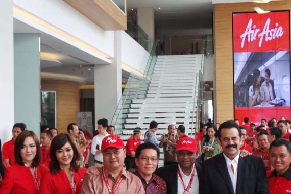 AirAsia Resmikan Kantor Baru - JPNN.COM