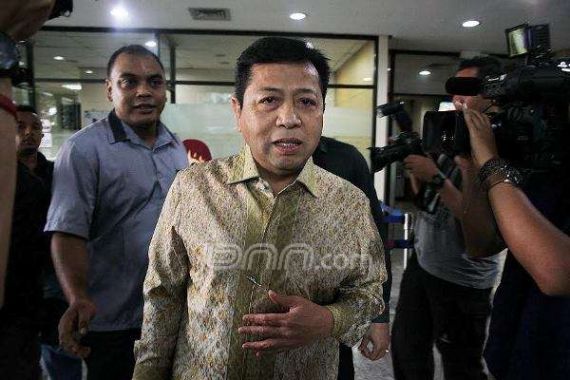 Penyidik KPK Cecar Setya Novanto Soal Pilkada - JPNN.COM