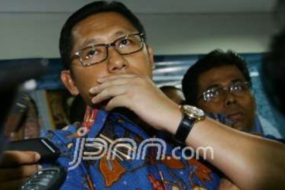 Mangkir, KPK Panggil Anas Lagi Hari Jumat - JPNN.COM