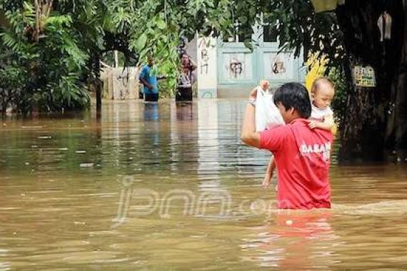 Penyaluran Bantuan Korban Banjir Terhambat Data - JPNN.COM