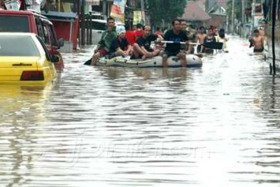 APBD Jakarta Telat Karena Jokowi Urus Banjir? - JPNN.COM