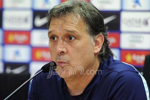 Tata Dihukum Satu Laga, Barca Ogah Banding - JPNN.COM