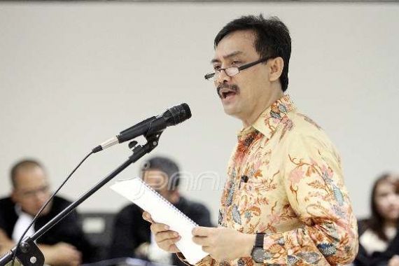 Alifian Mallarangeng Salahkan Agus Martowardoyo - JPNN.COM