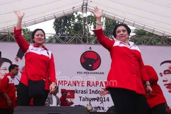 Megawati Ajak Kader Waspadai Upaya Jegal Jokowi - JPNN.COM