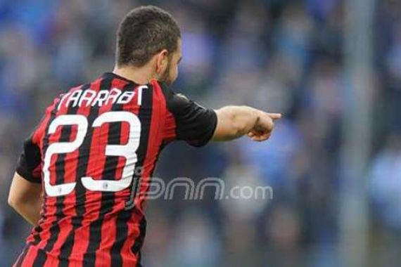 Adel Taarbt Bahagia Bersama AC Milan - JPNN.COM