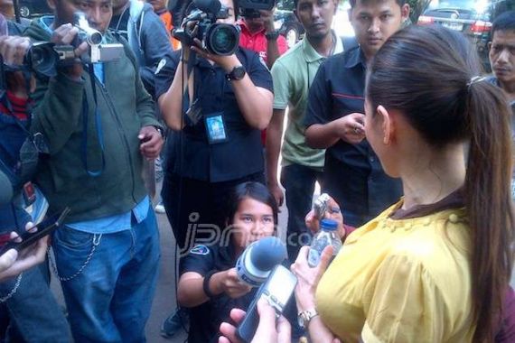 Orang Tua Murid Korban Sodomi di JIS Mengaku Tertipu - JPNN.COM