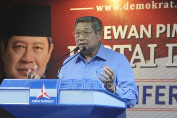 SBY Akui tak Gampang Bikin Poros Baru - JPNN.COM