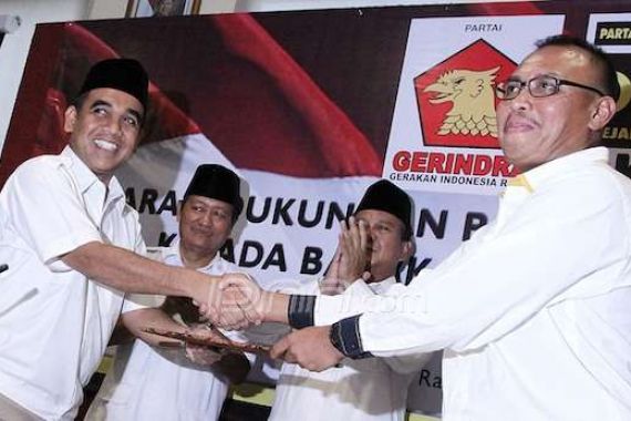 Teken Piagam Koalisi, PKS Dukung Prabowo - JPNN.COM