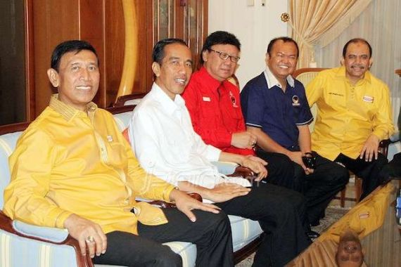 Tak Mau Hanura Jadi Oposisi, Wiranto Pilih Dukung Jokowi - JPNN.COM