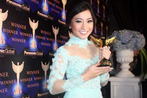 Nikita Willy, Putus Cinta Berujung Konflik - JPNN.COM