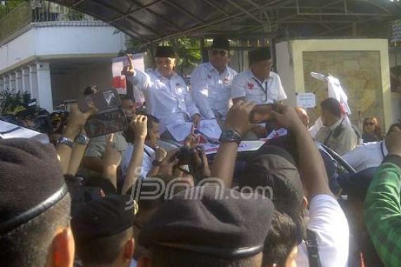 Prabowo: Nomor Satu Ya - JPNN.COM