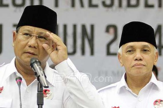 Prabowo Ingin Seluruh Anggota Polri Berwajah Menarik - JPNN.COM