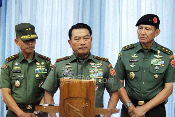 Panglima TNI: Babinsa Menyimpang, Laporkan! - JPNN.COM