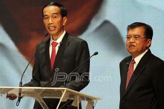 Jokowi: Tradisi Baru, Capres Bukan Ketum Parpol - JPNN.COM
