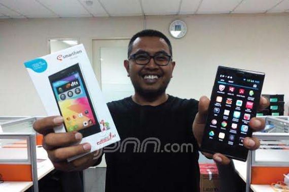 Cas Baterai Lebih Cepat dengan Andromax i3 dan Andromax i3S - JPNN.COM