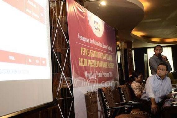 Elektabilitas Prabowo Naik Pesat, Jokowi Masih di Atas - JPNN.COM