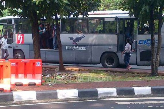 Lagi, Bus Transjakarta Mogok - JPNN.COM