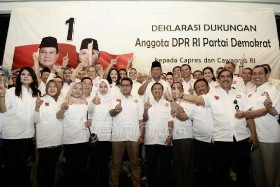 Tidak Semua Anggota Fraksi Demokrat Dukung Prabowo-Hatta - JPNN.COM