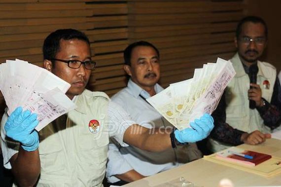 KPK Tetapkan Bupati Biak Numfor Jadi Tersangka Suap - JPNN.COM