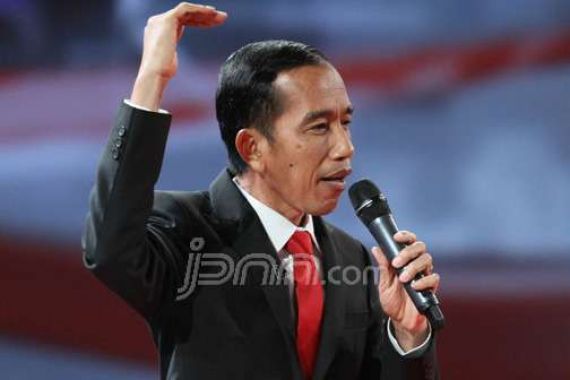 Jokowi Ingin Pesawat Tanpa Awak Awasi Maritim - JPNN.COM