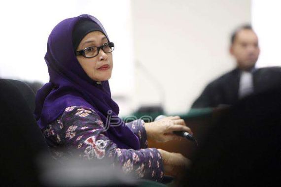 Dua Hakim Beda Pendapat Dalam Putusan Susi Tur Andayani - JPNN.COM