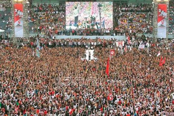 Konser Salam 2 Jari Bentuk Maklumat Rakyat untuk Jokowi - JPNN.COM