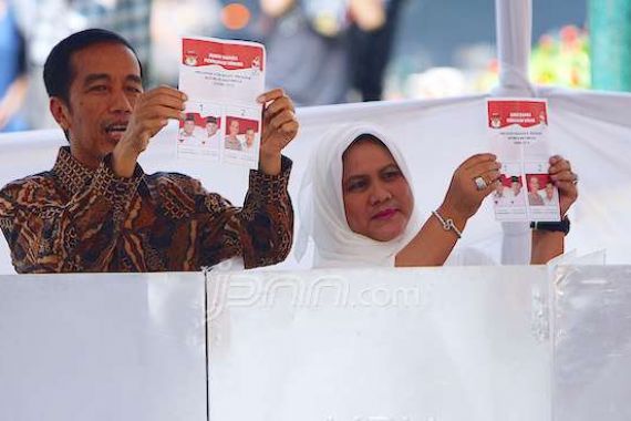 Jokowi: Selamat Menggunakan Hak Pilih - JPNN.COM