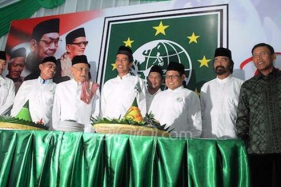 Jokowi Akui PKB Kuasai Suara Kiai dan Santri - JPNN.COM