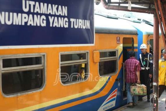 PT KAI Angkut Motor Pemudik Gratis hingga 5 Agustus - JPNN.COM