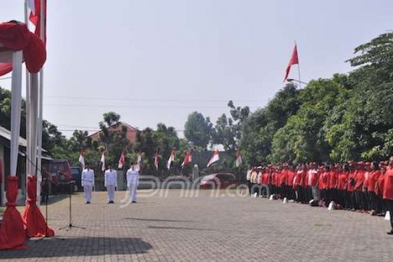 Diundang ke Istana, Megawati Pilih Upacara Bareng Kader PDIP - JPNN.COM