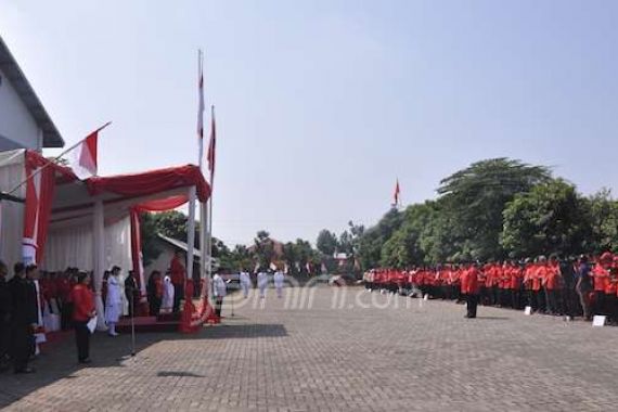 Tjahjo Tegaskan Tak Ada Keharusan Megawati Ikut Upacara di Istana - JPNN.COM