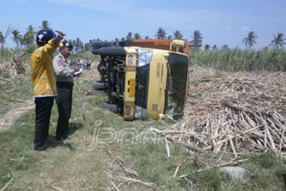 Tewas Tertimbun Tebu Satu Truk - JPNN.COM