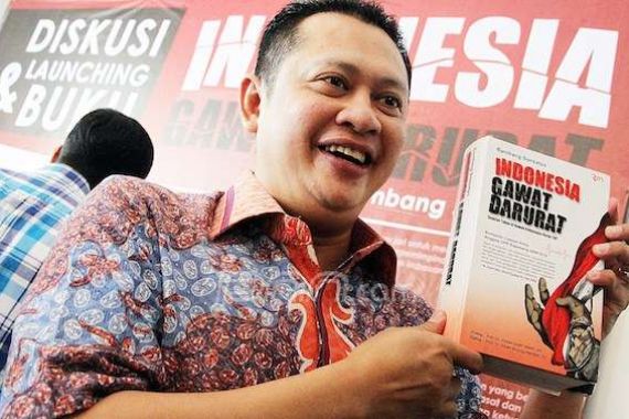 Tinta Merah dari Bamsoet untuk SBY-Boediono di Ujung Pemerintahan - JPNN.COM