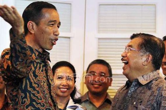 Jokowi: 18 Profesional, 16 Profesional Partai - JPNN.COM