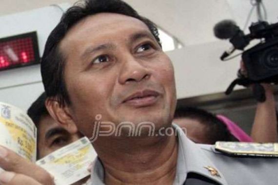 Jaksa Batal Garap Tersangka Korupsi Transjakarta - JPNN.COM