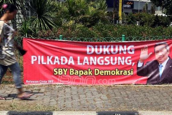 Ribetnya SBY Pulihkan Kepercayaan Rakyat - JPNN.COM