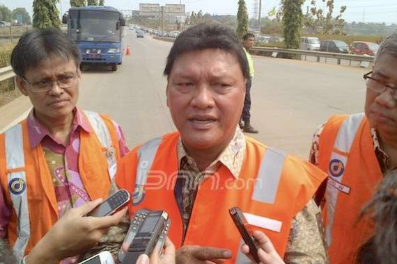 Jasa Marga Targetkan Seluruh Gerbang Tol Gunakan T-pass - JPNN.COM