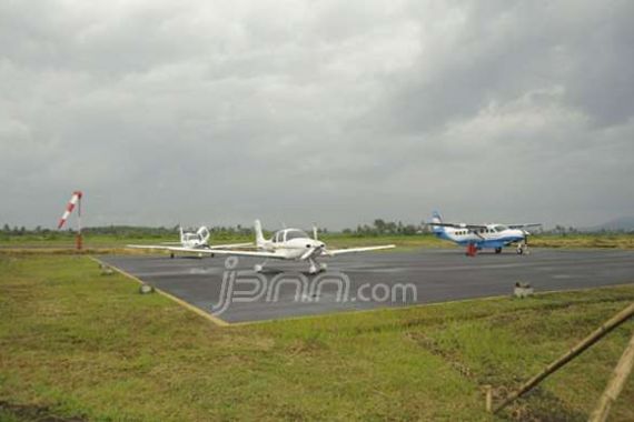 Empat Tahun Beroperasi, Bandara Blimbingsari Pecahkan Rekor - JPNN.COM